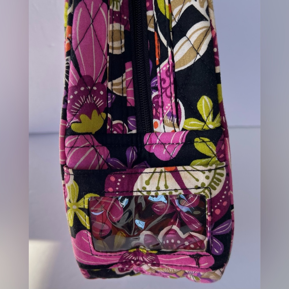 Vera Bradley-  Lunch Bag Purple/Black Medium Floral - Picture 3 of 8